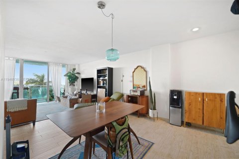 Снять в аренду кондоминиум в Майами, Флорида 1 спальня, 76.37м2, № 2005943 - фото 5