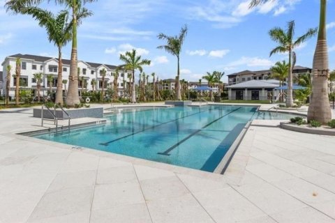 House in Sarasota, Florida 4 bedrooms, 264.49 sq.m. № 1786799 - photo 12