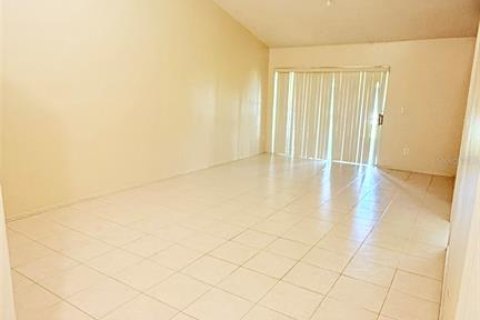 Touwnhouse à louer à Kissimmee, Floride: 3 chambres, 103.03 m2 № 2167824 - photo 5
