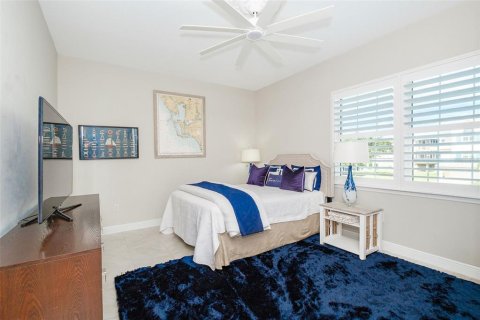 Townhouse in Placida, Florida 3 bedrooms, 222.04 sq.m. № 2393703 - photo 23