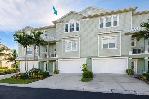 Townhouse in Placida, Florida 3 bedrooms, 222.04 sq.m. № 2393703