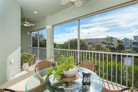 Townhouse in Placida, Florida 3 bedrooms, 222.04 sq.m. № 2393703 - photo 22