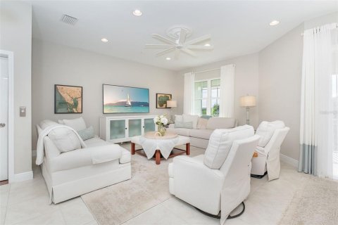 Townhouse in Placida, Florida 3 bedrooms, 222.04 sq.m. № 2393703 - photo 3