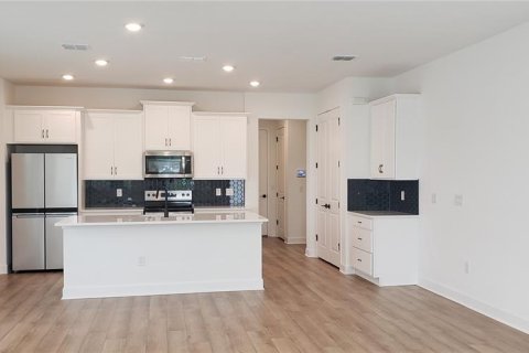 Villa ou maison à louer à Valrico, Floride: 3 chambres, 180.32 m2 № 2411510 - photo 2