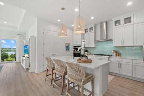 Casa en venta en Bradenton, Florida, 3 dormitorios, 219.06 m2 № 1785001 - foto 3