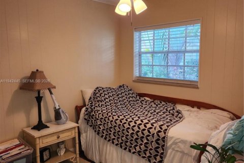 Condo in North Palm Beach, Florida, 2 bedrooms  № 2019737 - photo 7