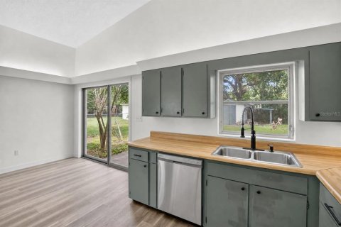 Casa en venta en Winter Haven, Florida, 3 dormitorios, 96.15 m2 № 2117874 - foto 13