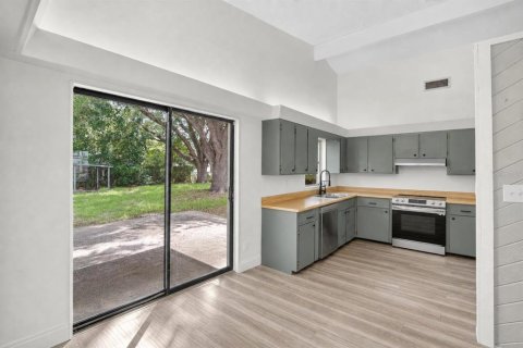 Casa en venta en Winter Haven, Florida, 3 dormitorios, 96.15 m2 № 2117874 - foto 9
