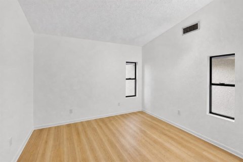 Casa en venta en Winter Haven, Florida, 3 dormitorios, 96.15 m2 № 2117874 - foto 23