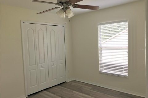 Villa ou maison à louer à Minneola, Floride: 3 chambres, 118.17 m2 № 2111585 - photo 19