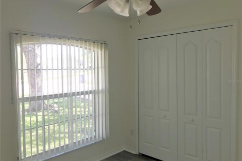 Villa ou maison à louer à Minneola, Floride: 3 chambres, 118.17 m2 № 2111585 - photo 16