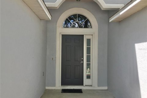 Villa ou maison à louer à Minneola, Floride: 3 chambres, 118.17 m2 № 2111585 - photo 2