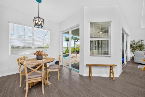 Villa ou maison à vendre à Punta Gorda, Floride: 3 chambres, 222.5 m2 № 2317380 - photo 18