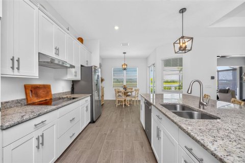 Villa ou maison à vendre à Punta Gorda, Floride: 3 chambres, 222.5 m2 № 2317380 - photo 11