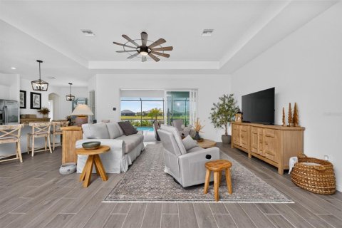 Villa ou maison à vendre à Punta Gorda, Floride: 3 chambres, 222.5 m2 № 2317380 - photo 9