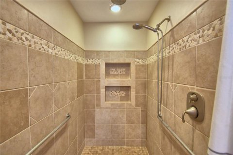 House in Auburndale, Florida 3 bedrooms, 156.63 sq.m. № 1885563 - photo 23