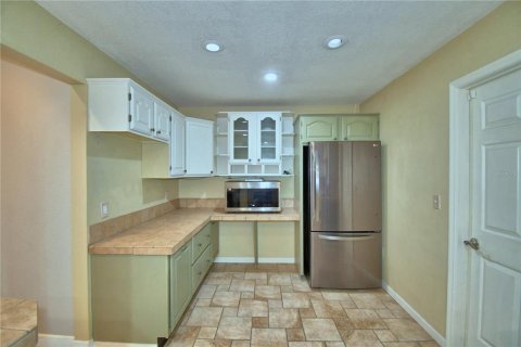 House in Auburndale, Florida 3 bedrooms, 156.63 sq.m. № 1885563 - photo 14