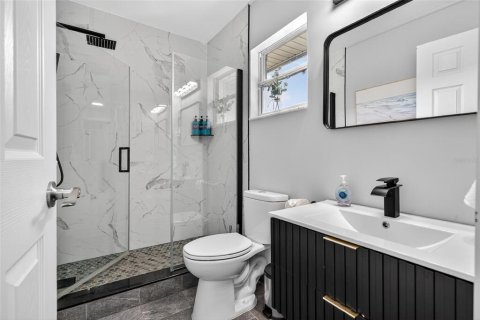 Villa ou maison à louer à Sarasota, Floride: 4 chambres, 143.63 m2 № 2166995 - photo 15