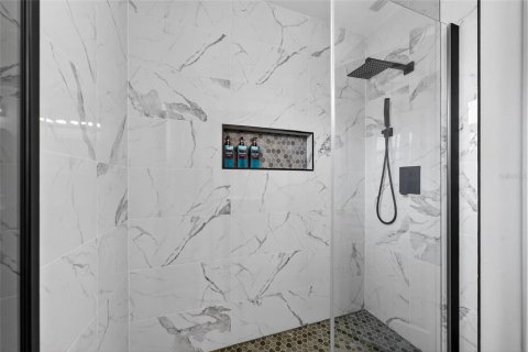 Villa ou maison à louer à Sarasota, Floride: 4 chambres, 143.63 m2 № 2166995 - photo 23