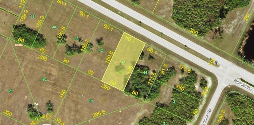 Land in Rotonda, Florida № 2195175