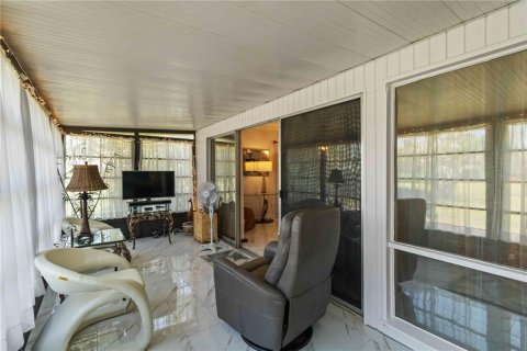 Condo in Venice, Florida, 2 bedrooms  № 1653945 - photo 17