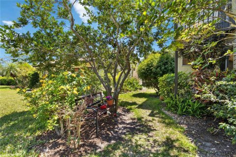 Condo in Venice, Florida, 2 bedrooms  № 1653945 - photo 28