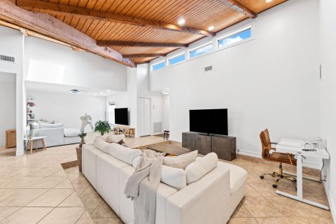 Copropriété à vendre à Tamarac, Floride: 3 chambres, 156.45 m2 № 2177537 - photo 6