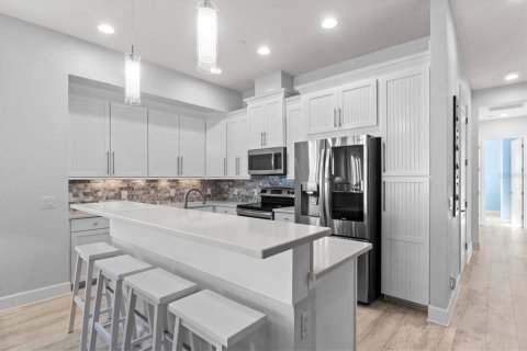 Condo in Bradenton, Florida, 3 bedrooms  № 1614169 - photo 12