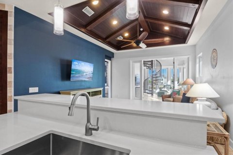 Condo in Bradenton, Florida, 3 bedrooms  № 1614169 - photo 11