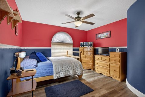 Villa ou maison à vendre à Coconut Creek, Floride: 4 chambres, 227.15 m2 № 2186099 - photo 30