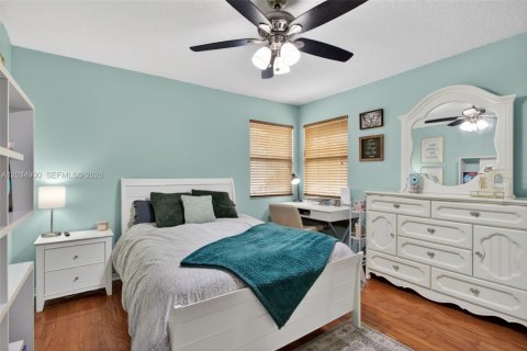Villa ou maison à vendre à Coconut Creek, Floride: 4 chambres, 227.15 m2 № 2186099 - photo 26