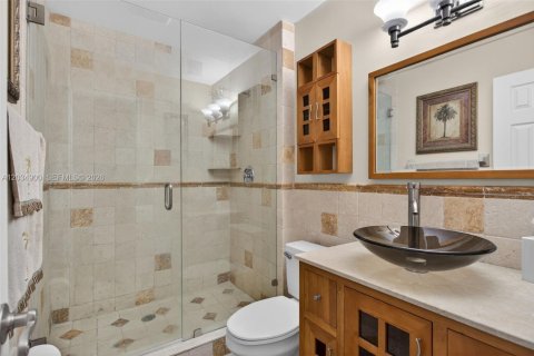 Villa ou maison à vendre à Coconut Creek, Floride: 4 chambres, 227.15 m2 № 2186099 - photo 18