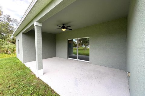 Villa ou maison à louer à North Port, Floride: 3 chambres, 144.65 m2 № 2399313 - photo 23