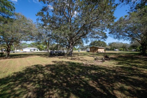 Land in Fort Pierce, Florida № 830658 - photo 1