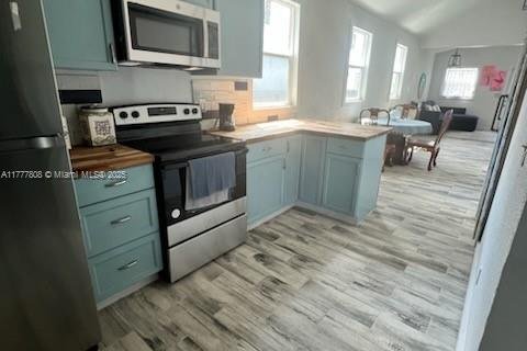 Купить виллу или дом в Майами, Флорида 2 спальни, 79.71м2, № 2015487 - фото 15