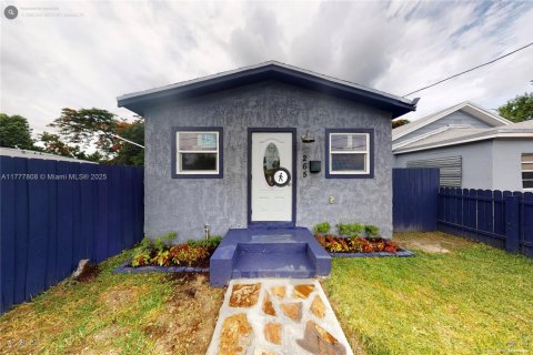 Купить виллу или дом в Майами, Флорида 2 спальни, 79.71м2, № 2015487 - фото 6