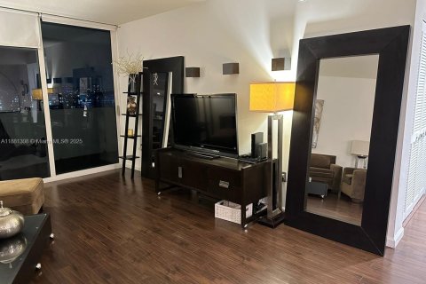 Condo in Aventura, Florida, 1 bedroom  № 1924504 - photo 7