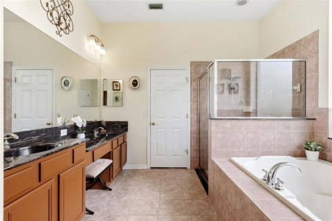 Villa ou maison à vendre à Lutz, Floride: 4 chambres, 273.04 m2 № 2149272 - photo 20
