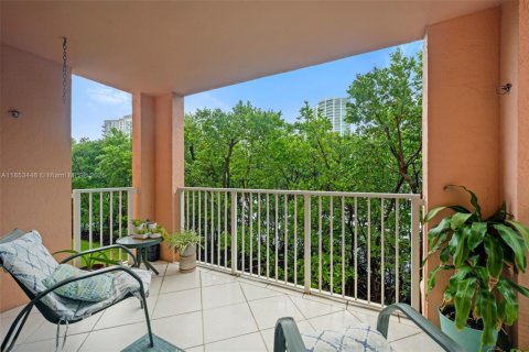 Copropriété à vendre à Aventura, Floride: 3 chambres, 122.63 m2 № 1878581 - photo 1