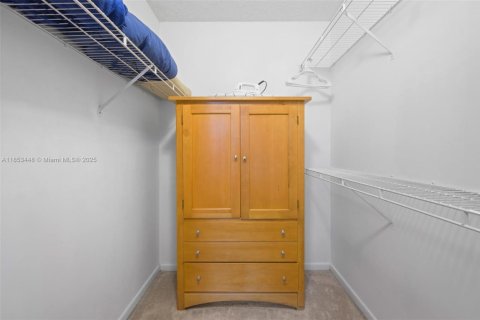 Copropriété à vendre à Aventura, Floride: 3 chambres, 122.63 m2 № 1878581 - photo 16
