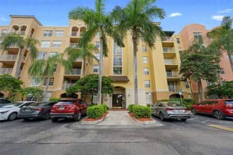 Copropriété à vendre à Aventura, Floride: 3 chambres, 122.63 m2 № 1878581 - photo 3