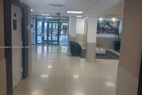 Condominio en venta en Lauderhill, Florida, 2 dormitorios, 90.3 m2 № 2006039 - foto 7