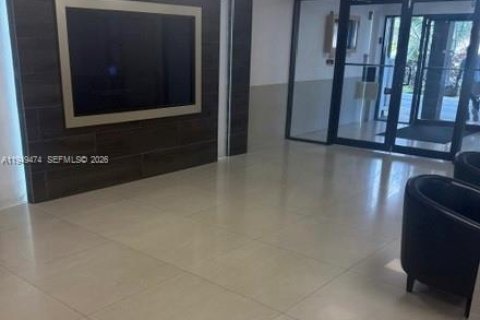 Condominio en venta en Lauderhill, Florida, 2 dormitorios, 90.3 m2 № 2006039 - foto 8