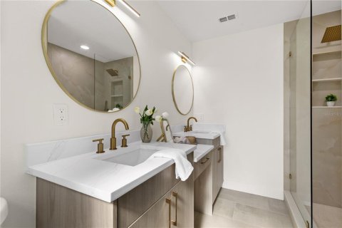 Casa en venta en Tampa, Florida, 3 dormitorios, 132.66 m2 № 2157799 - foto 22