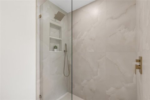Casa en venta en Tampa, Florida, 3 dormitorios, 132.66 m2 № 2157799 - foto 24