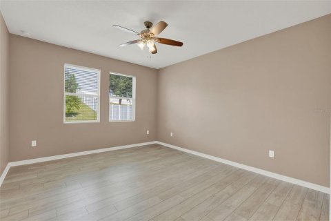 House in Davenport, Florida 4 bedrooms, 174.38 sq.m. № 1879621 - photo 30
