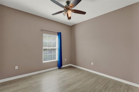 House in Davenport, Florida 4 bedrooms, 174.38 sq.m. № 1879621 - photo 9