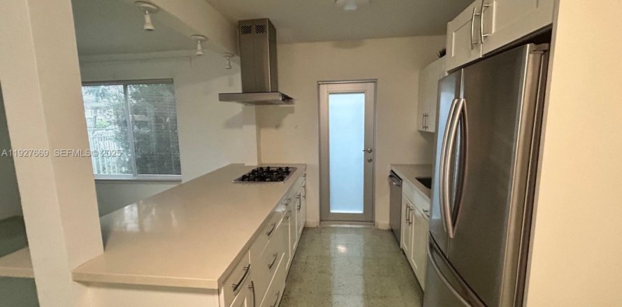 Appartement à Miami Beach, Floride 1 chambre, 338.16 m2 № 1987994