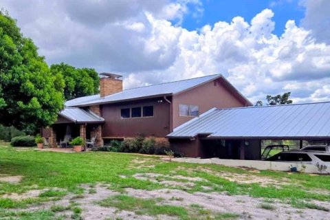 Casa en venta en Fort Meade, Florida, 3 dormitorios, 355.63 m2 № 2131752 - foto 2
