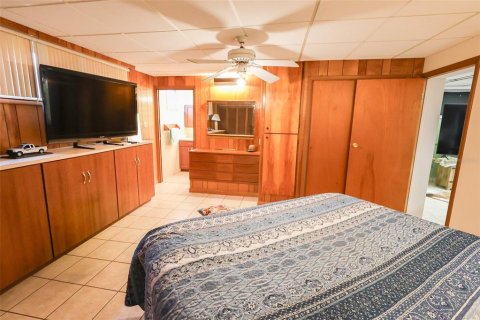 Casa en venta en Fort Meade, Florida, 3 dormitorios, 355.63 m2 № 2131752 - foto 29